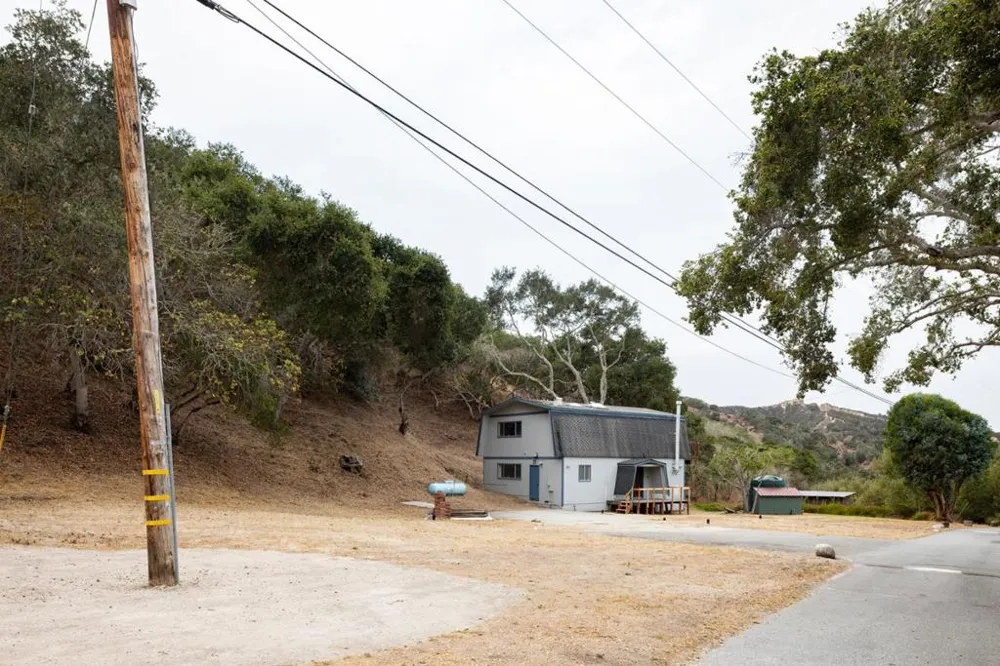 157 San Benancio Road Salinas, CA 93908