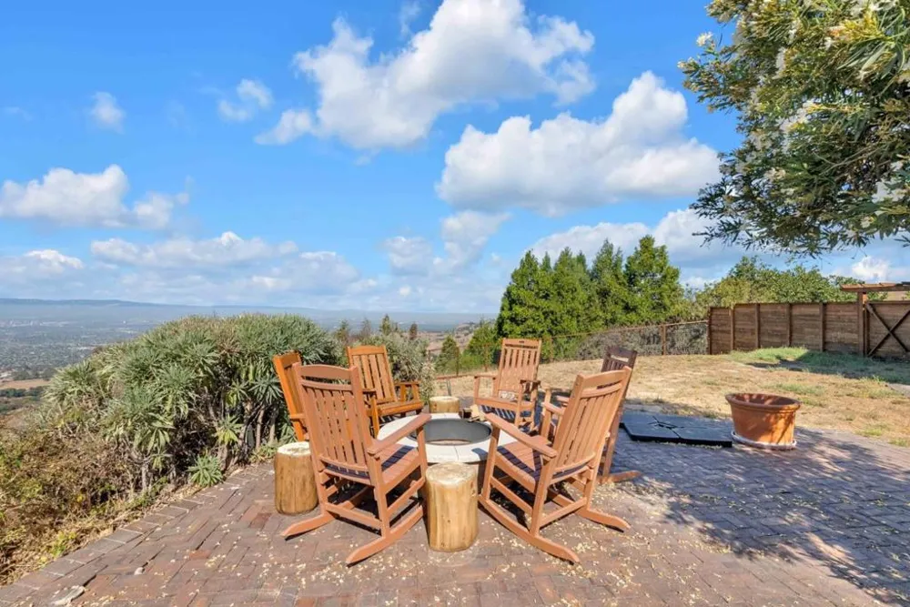 3020 Three Springs Road San Jose, CA 95140