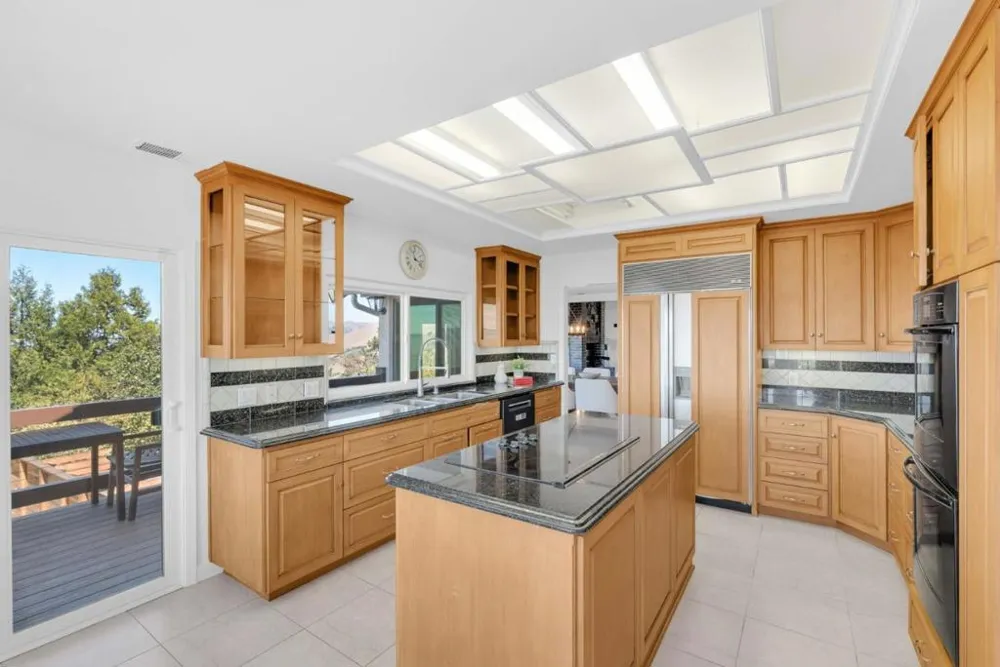 3020 Three Springs Road San Jose, CA 95140
