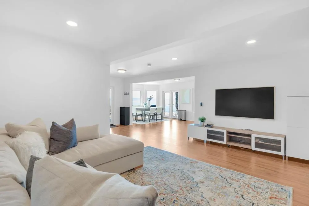 3020 Three Springs Road San Jose, CA 95140