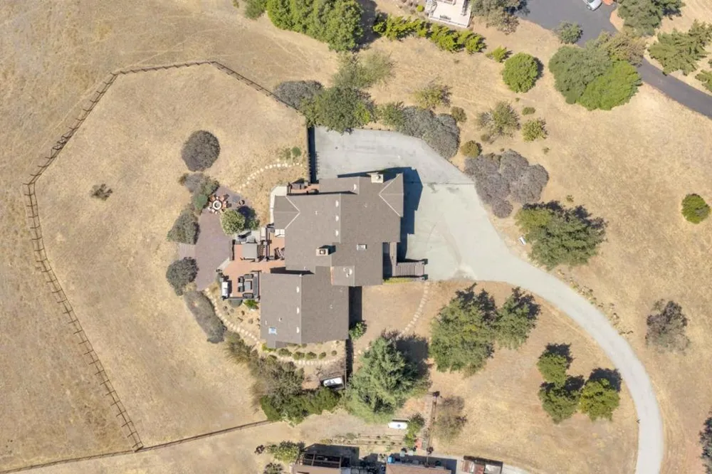 3020 Three Springs Road San Jose, CA 95140