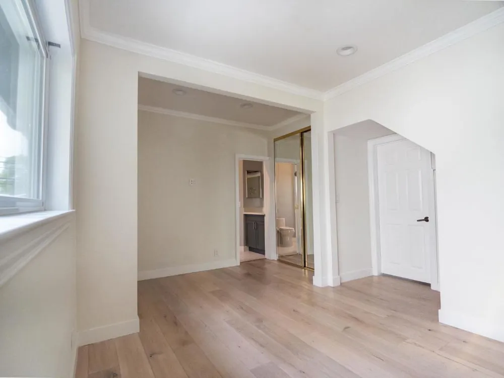 1435 Edgehill Drive Burlingame, CA 94010