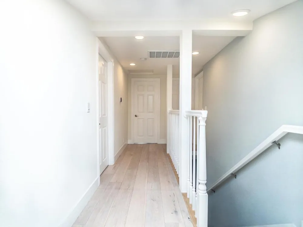 1435 Edgehill Drive Burlingame, CA 94010