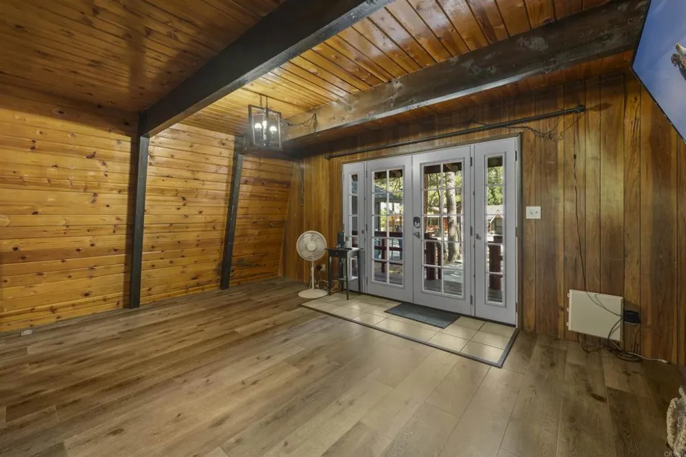 624 Elysian Boulevard Big Bear City, CA 92314