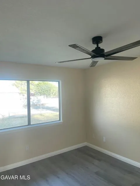 40629 174th E Lancaster, CA 93535