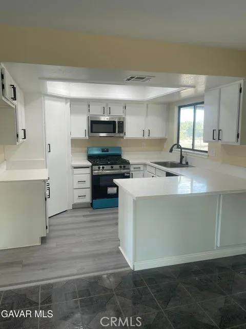 40629 174th E Lancaster, CA 93535