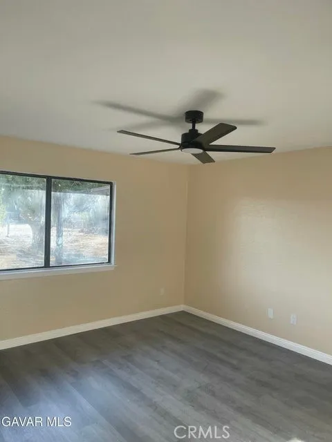 40629 174th E Lancaster, CA 93535