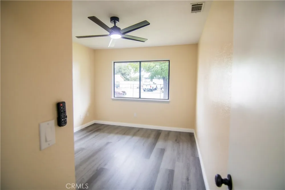 40629 174th E Lancaster, CA 93535