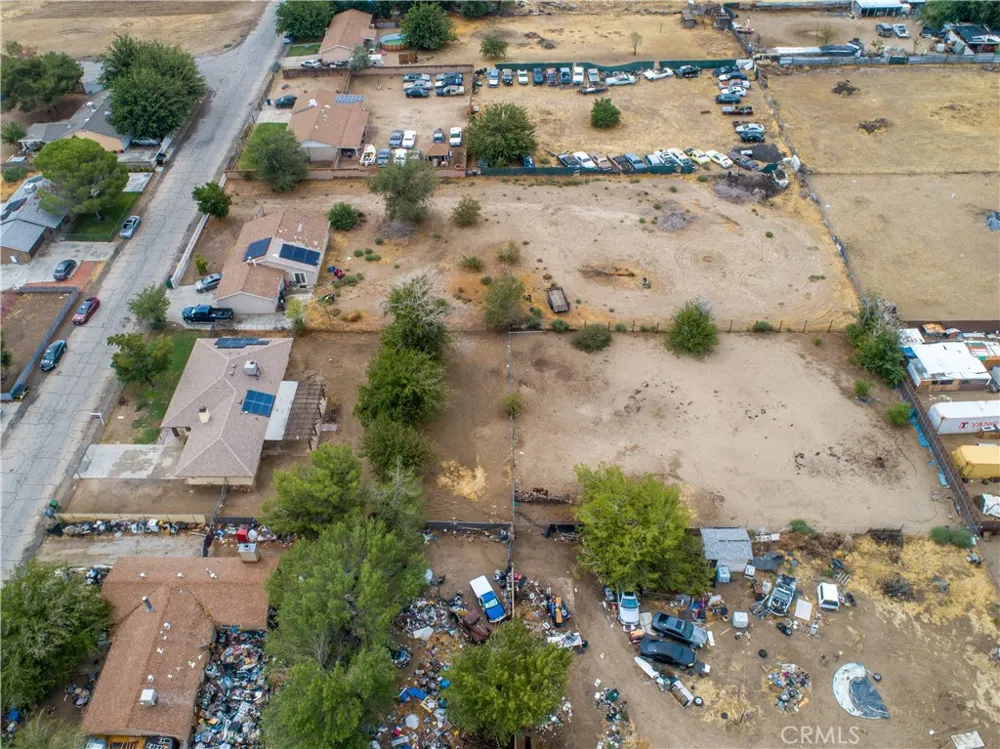 40629 174th E Lancaster, CA 93535