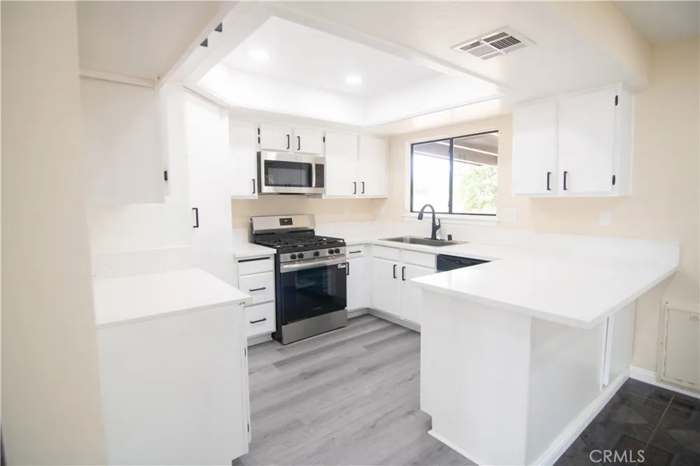 40629 174th E Lancaster, CA 93535
