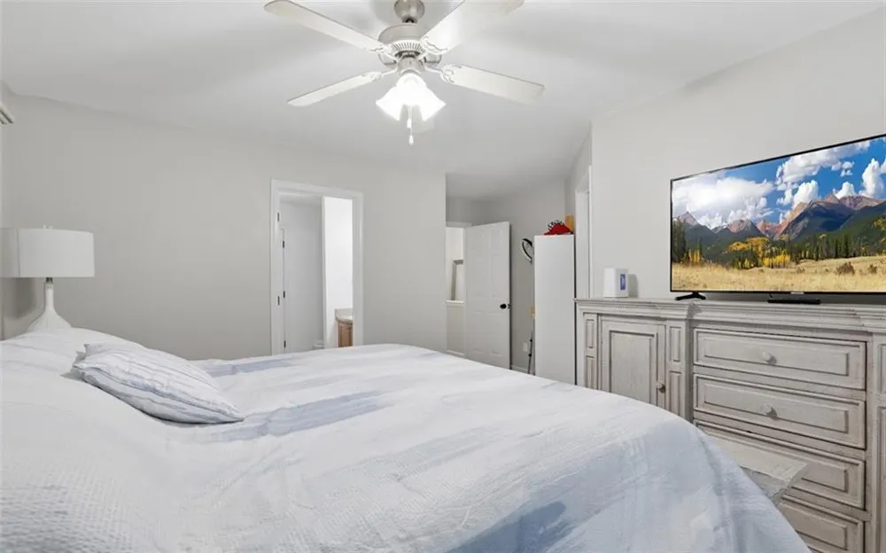 4908 Sierra Way South Fulton, GA 30349