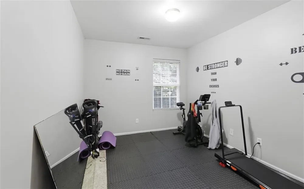 4908 Sierra Way South Fulton, GA 30349