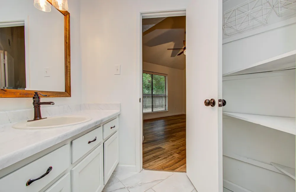 19 Tremont Woods Court The Woodlands, TX 77381