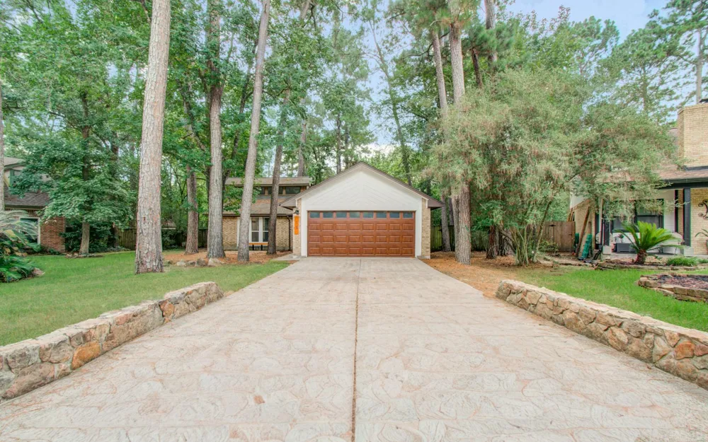 19 Tremont Woods Court The Woodlands, TX 77381