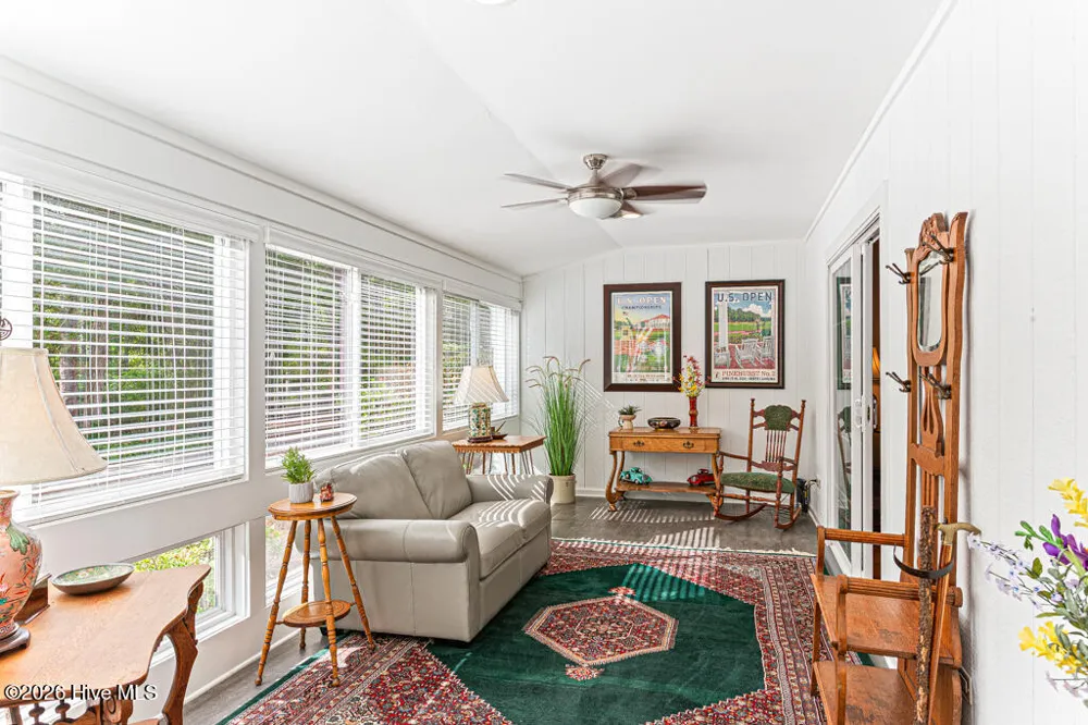 24 Village Green Circle Southern Pines, NC 28387