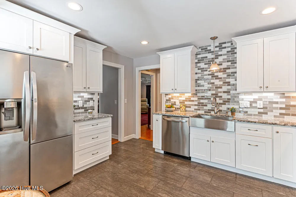 24 Village Green Circle Southern Pines, NC 28387