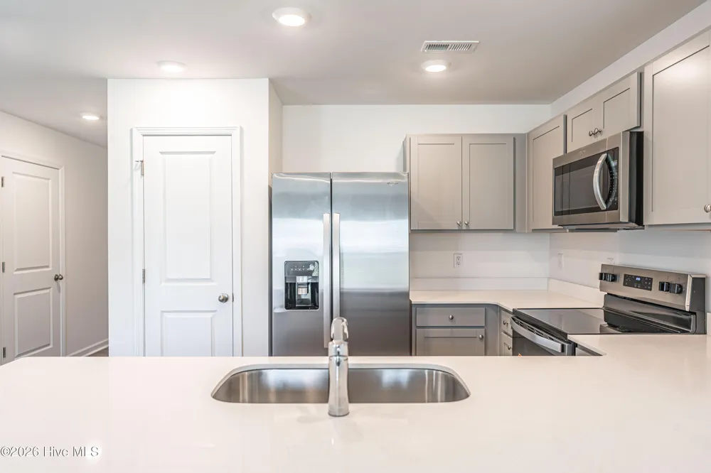 604 Wilder Bloom Path Aberdeen, NC 28315
