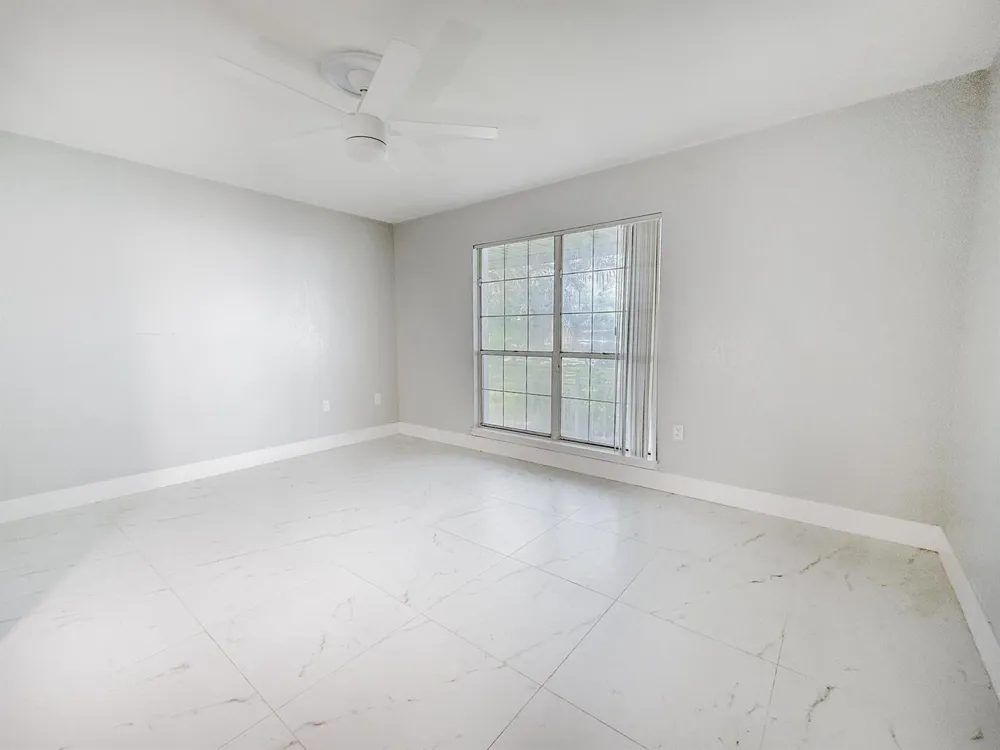 2428 SW 18TH COURT Okeechobee, FL 34974