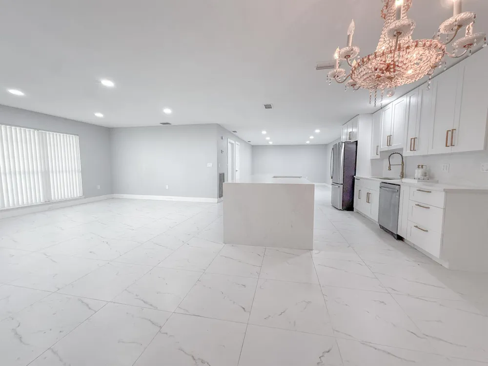 2428 SW 18TH COURT Okeechobee, FL 34974