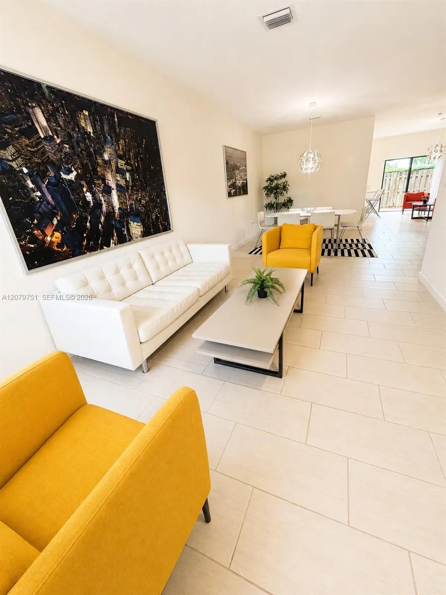 11958 SW 151st Ave #11958 Miami, FL 33196