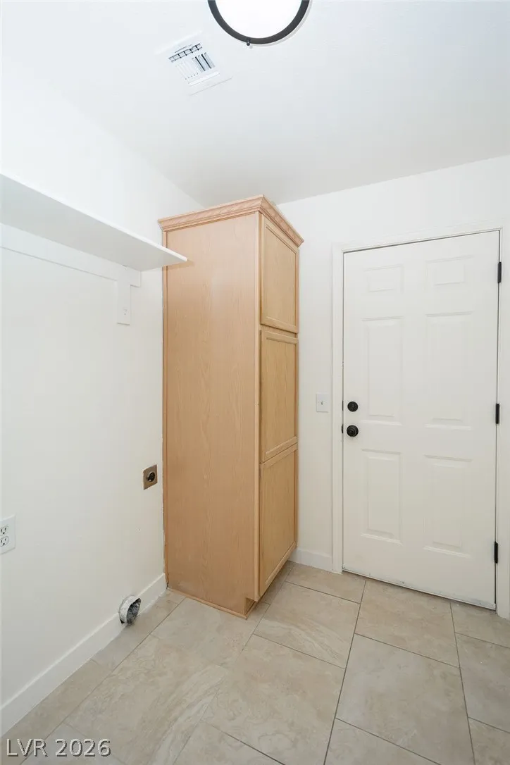2021 S Dandelion Street #4 Pahrump, NV 89048