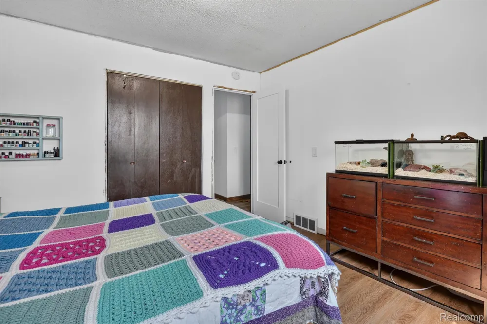 4855 Briggs Road Marathon Township, MI 48464