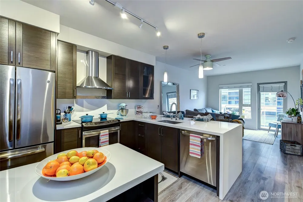 1760 NW 56th Street #208 Seattle, WA 98107