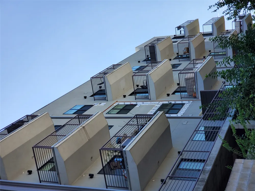 6444 Burnet Road #305 Austin, TX 78757