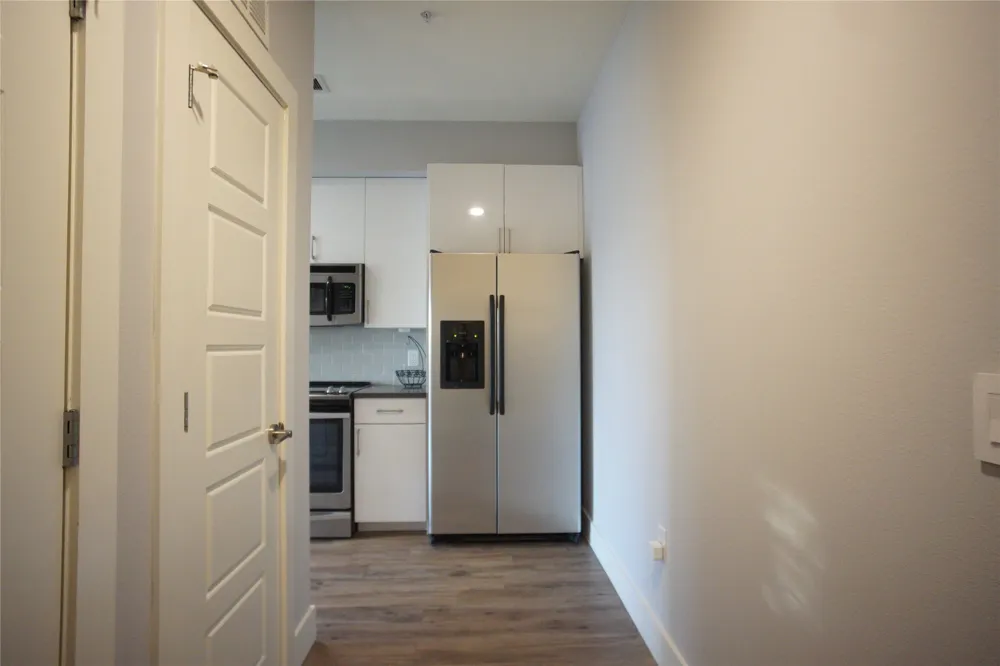 6444 Burnet Road #305 Austin, TX 78757