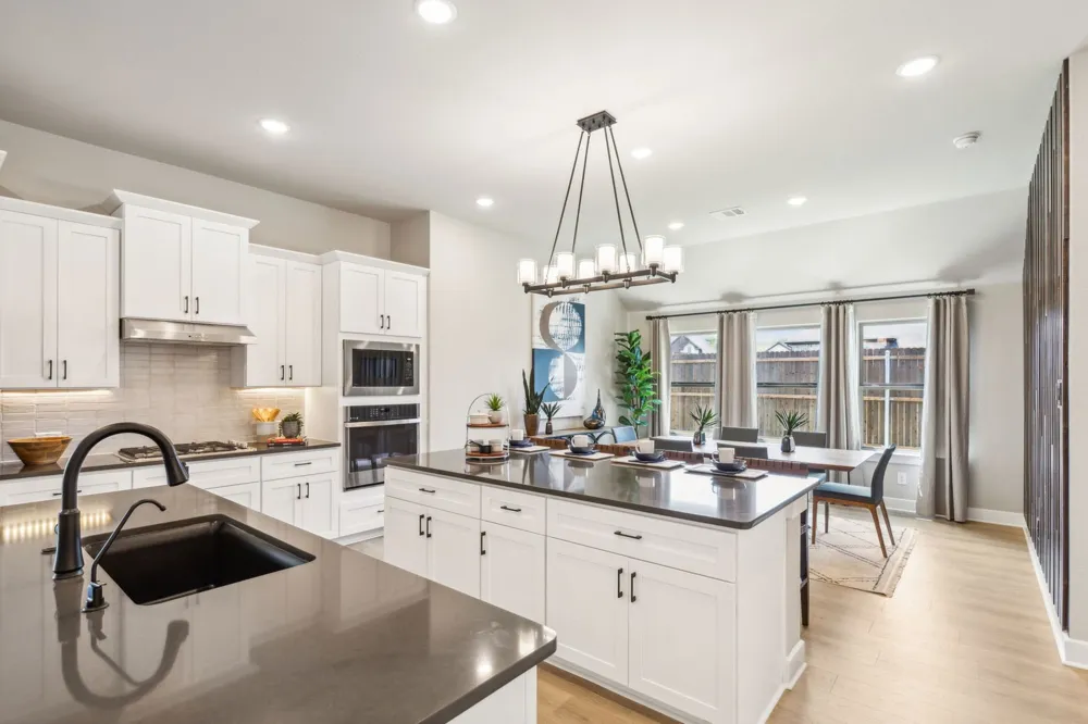 3918 Ashland Avenue Midlothian, TX 76065
