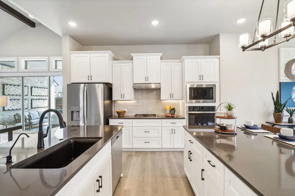 3918 Ashland Avenue Midlothian, TX 76065