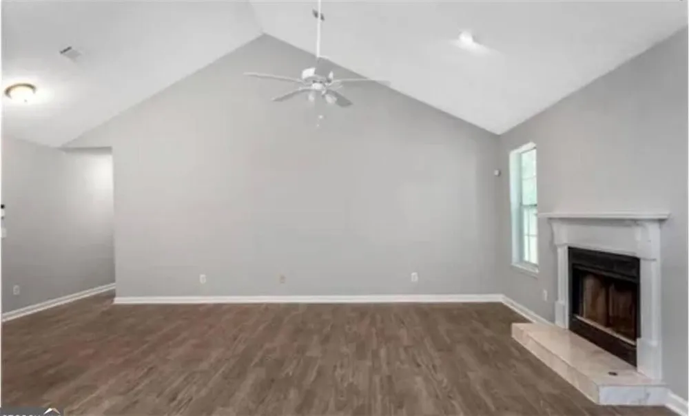 956 Forest Path Stone Mountain, GA 30088
