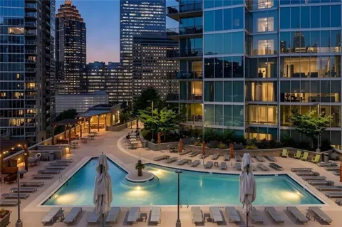 1080 Peachtree Street NE #802