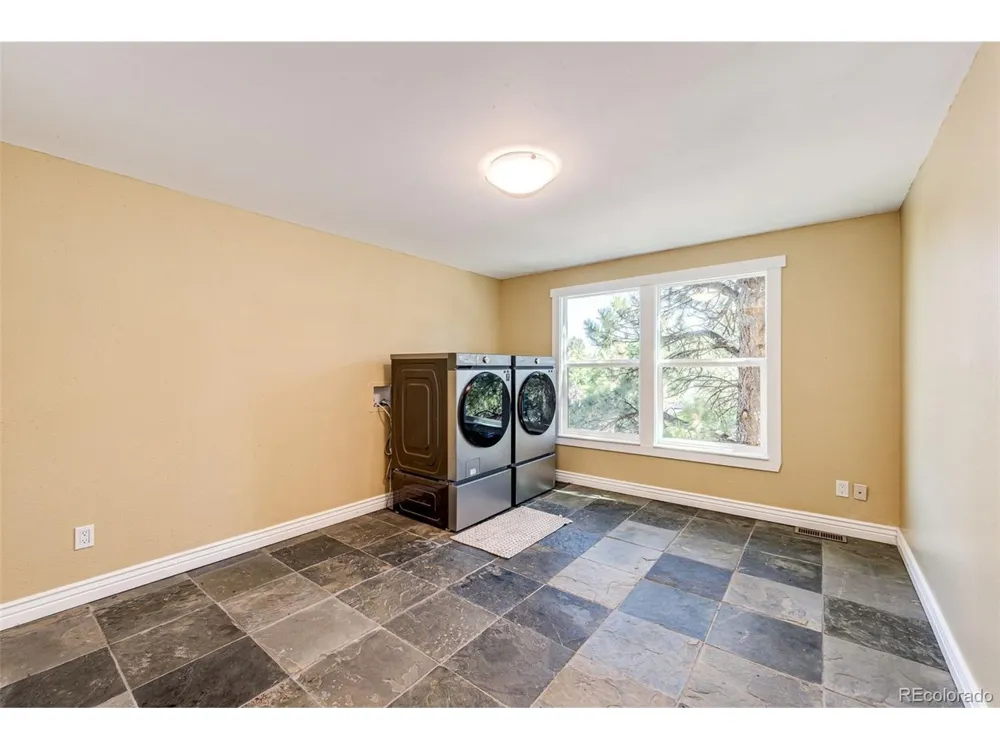 7223 Whitby Court Castle Pines, CO 80108