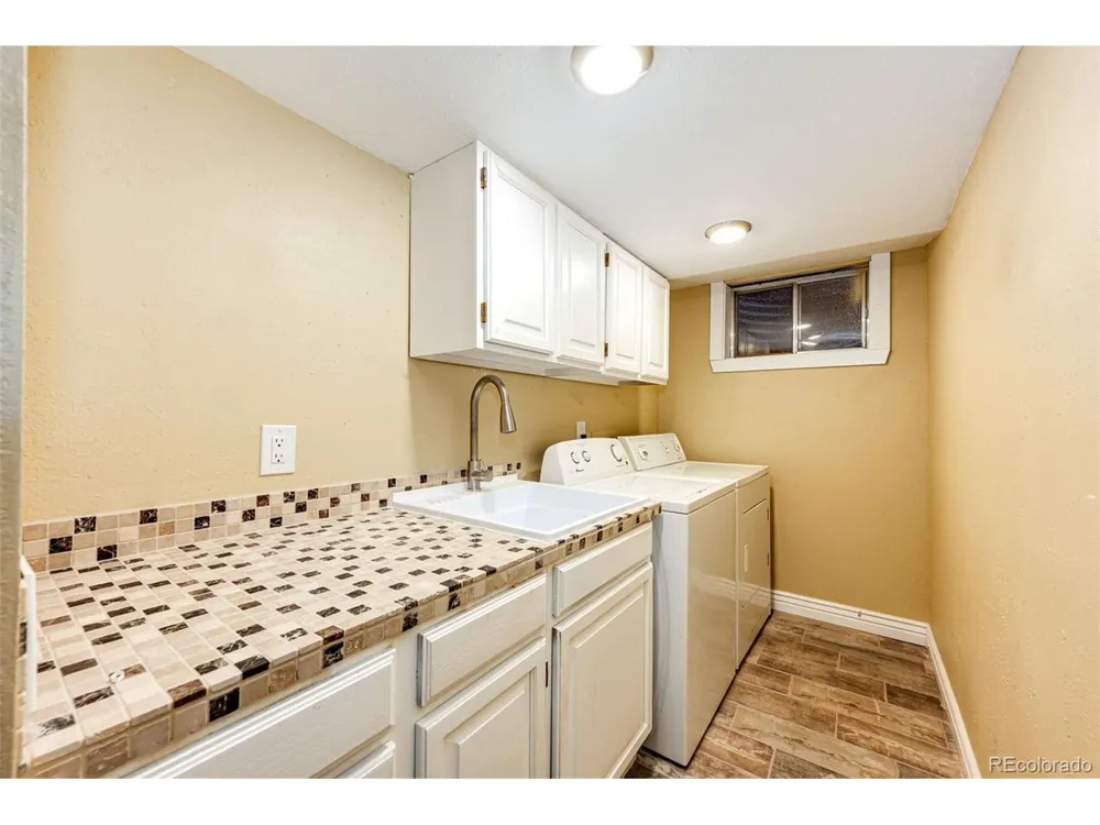 7223 Whitby Court Castle Pines, CO 80108