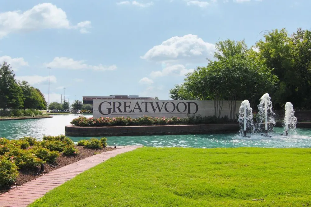8126 Buffalo Springs Court Sugar Land, TX 77479