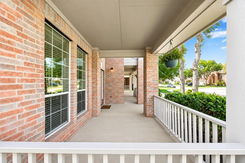 8126 Buffalo Springs Court Sugar Land, TX 77479