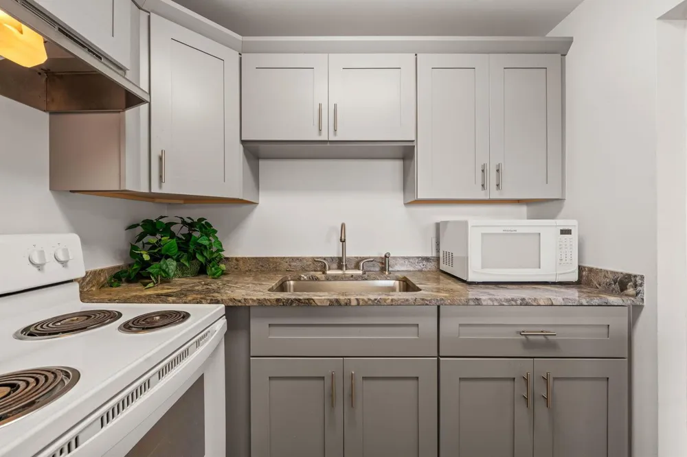413 SOUTHAMPTON A West Palm Beach, FL 33417