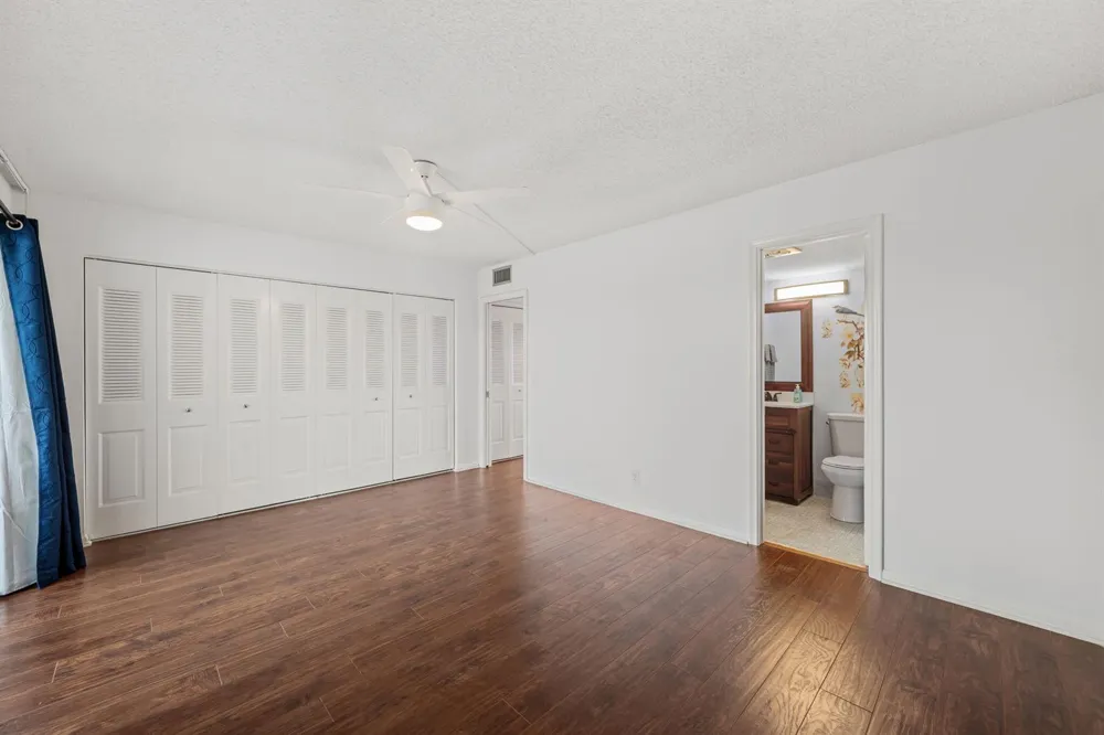 413 SOUTHAMPTON A West Palm Beach, FL 33417