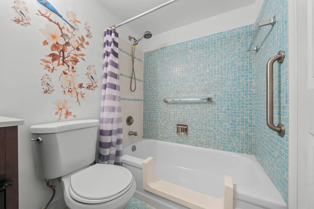 413 SOUTHAMPTON A West Palm Beach, FL 33417