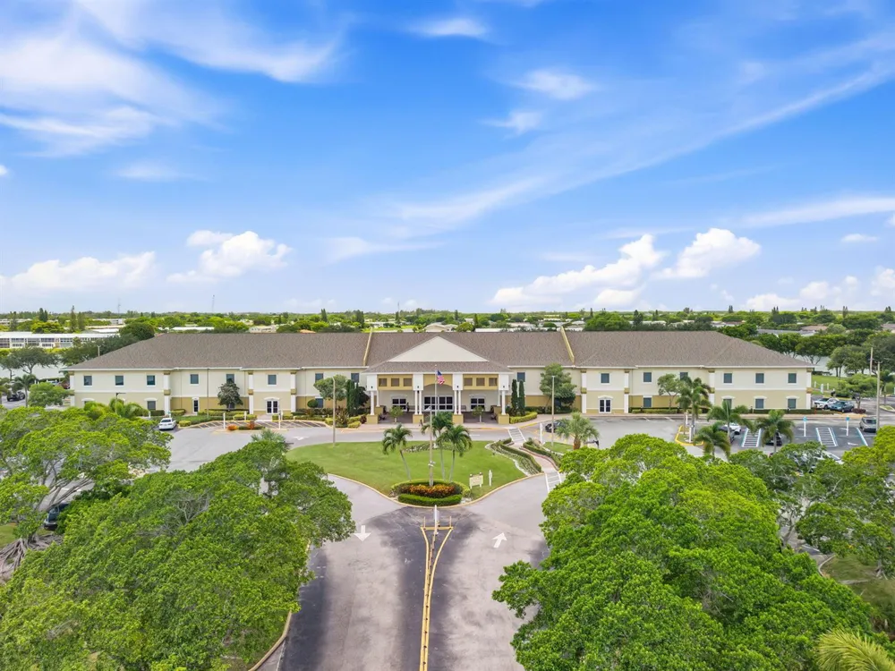 413 SOUTHAMPTON A West Palm Beach, FL 33417