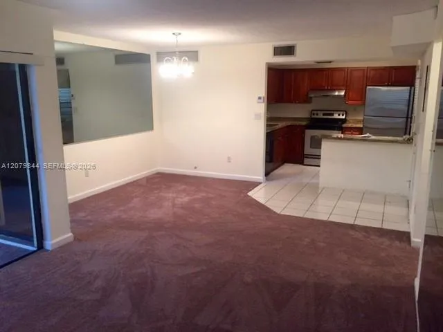 1060 Hiatus Rd #1060 Pembroke Pines, FL 33026