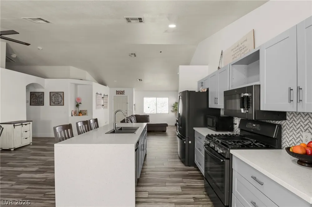 5438 Iberville Street North Las Vegas, NV 89031