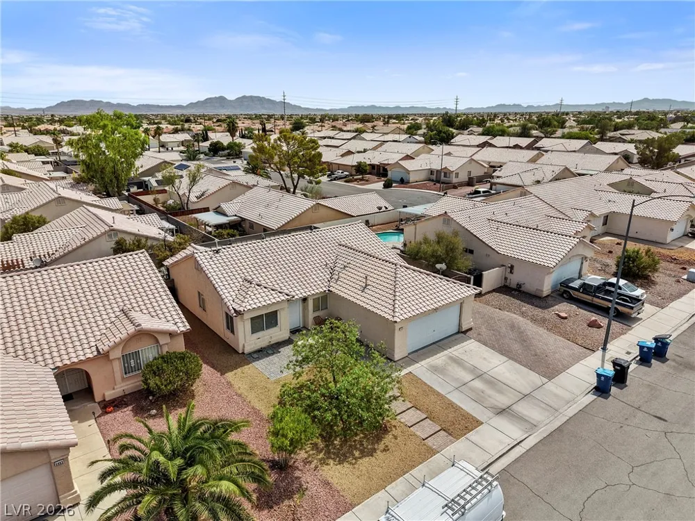 5438 Iberville Street North Las Vegas, NV 89031