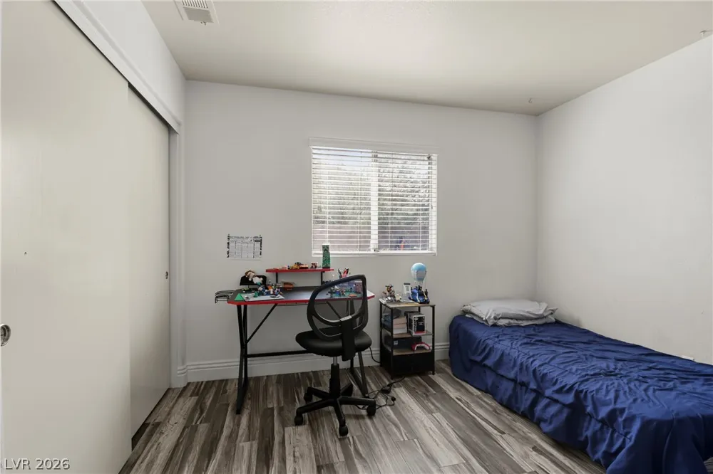 5438 Iberville Street North Las Vegas, NV 89031