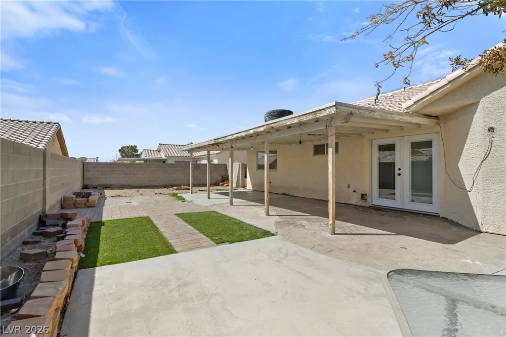5438 Iberville Street North Las Vegas, NV 89031