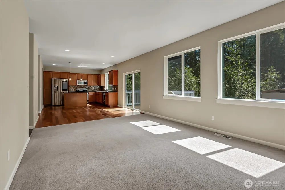 35320 4th Place SW Federal Way, WA 98023