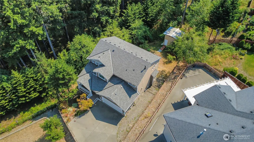 35320 4th Place SW Federal Way, WA 98023