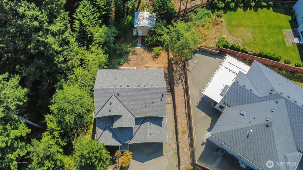 35320 4th Place SW Federal Way, WA 98023