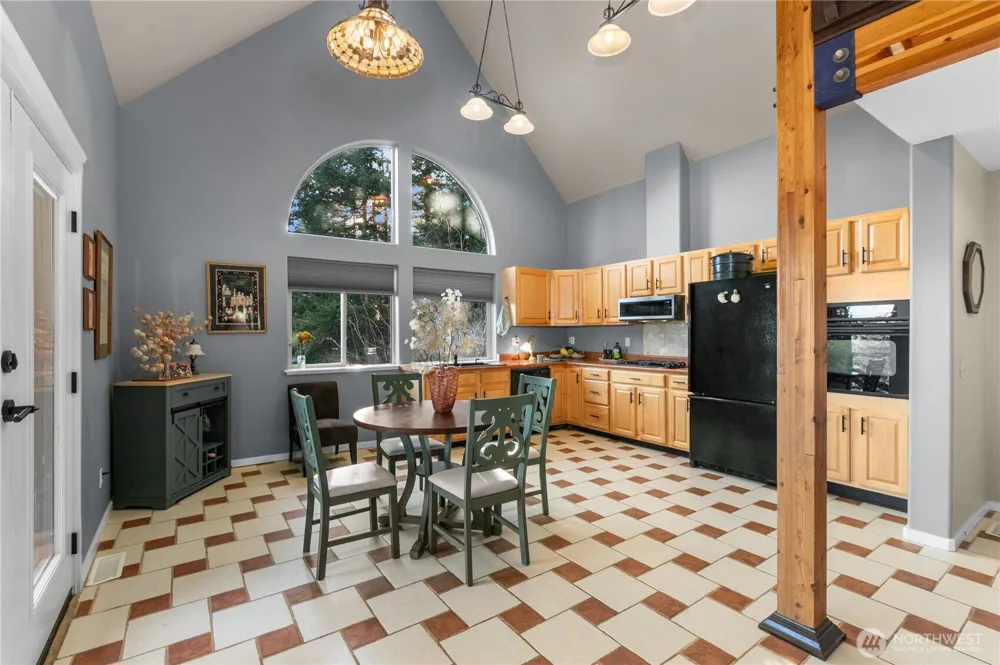 1103 Berry Way Lummi Island, WA 98262